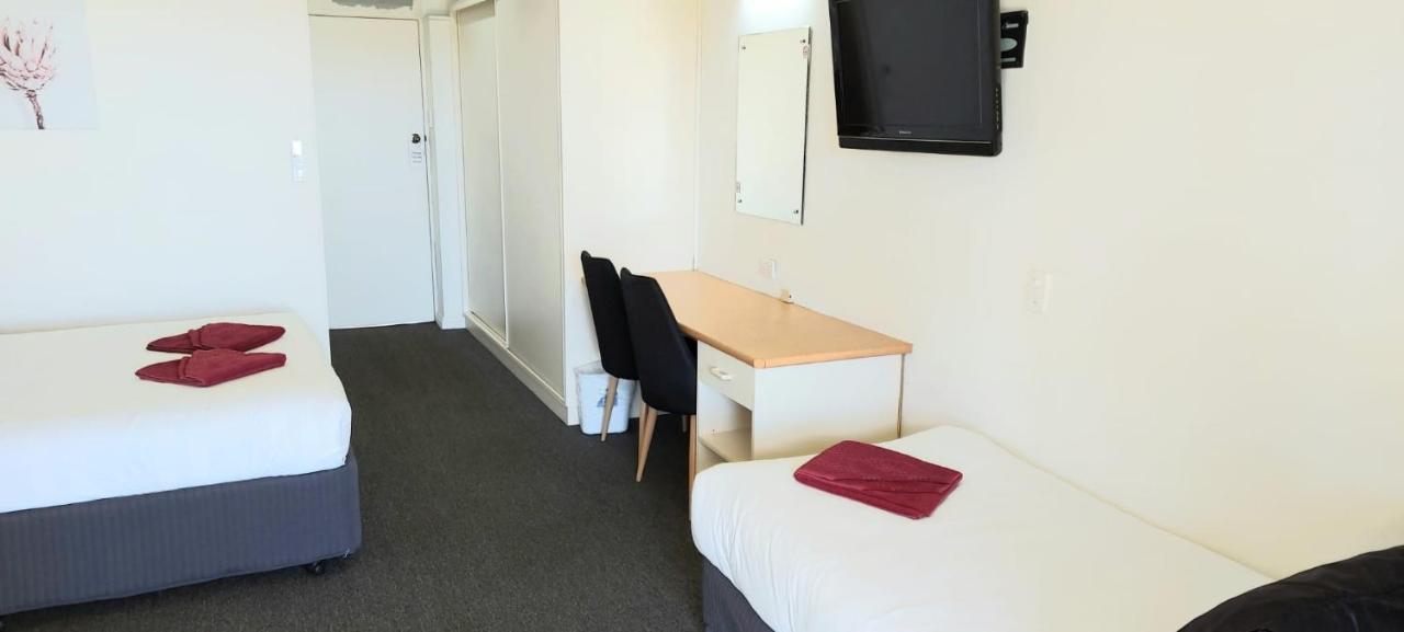Barmera Lake Resort Motel Bagian luar foto