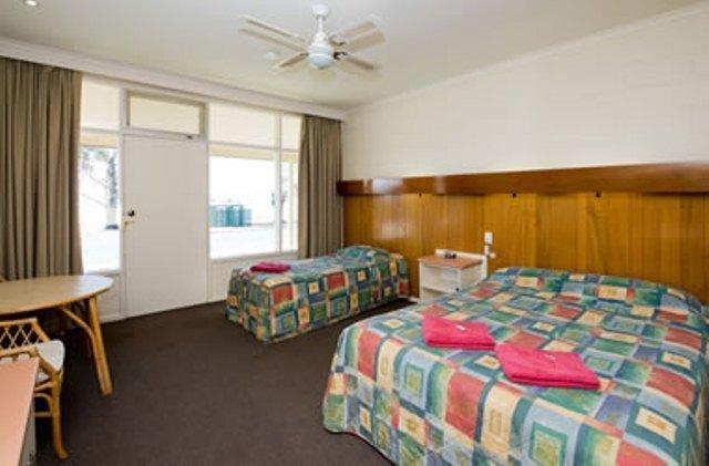 Barmera Lake Resort Motel Ruang foto